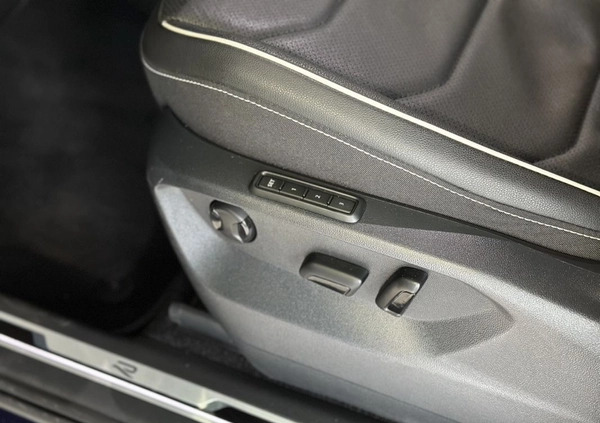 Volkswagen Tiguan Allspace cena 174900 przebieg: 9300, rok produkcji 2022 z Iłża małe 277